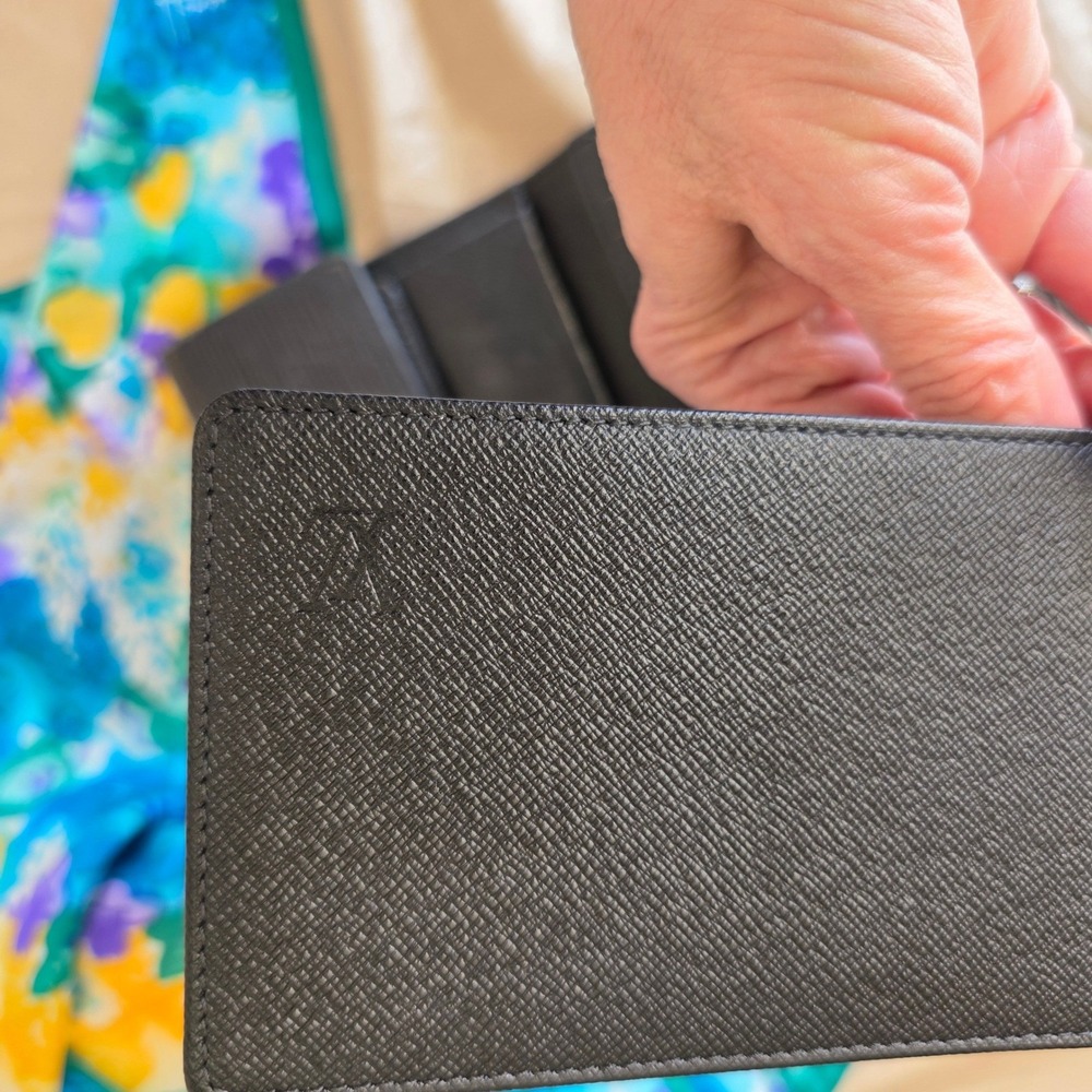 Louis Vuitton Black Epi Sarah Wallet Vintage Clutch Legit App COA - Picture 15 of 16